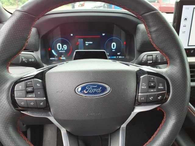 Certified 2025 Ford Explorer ST-Line AWD/4WD image 23