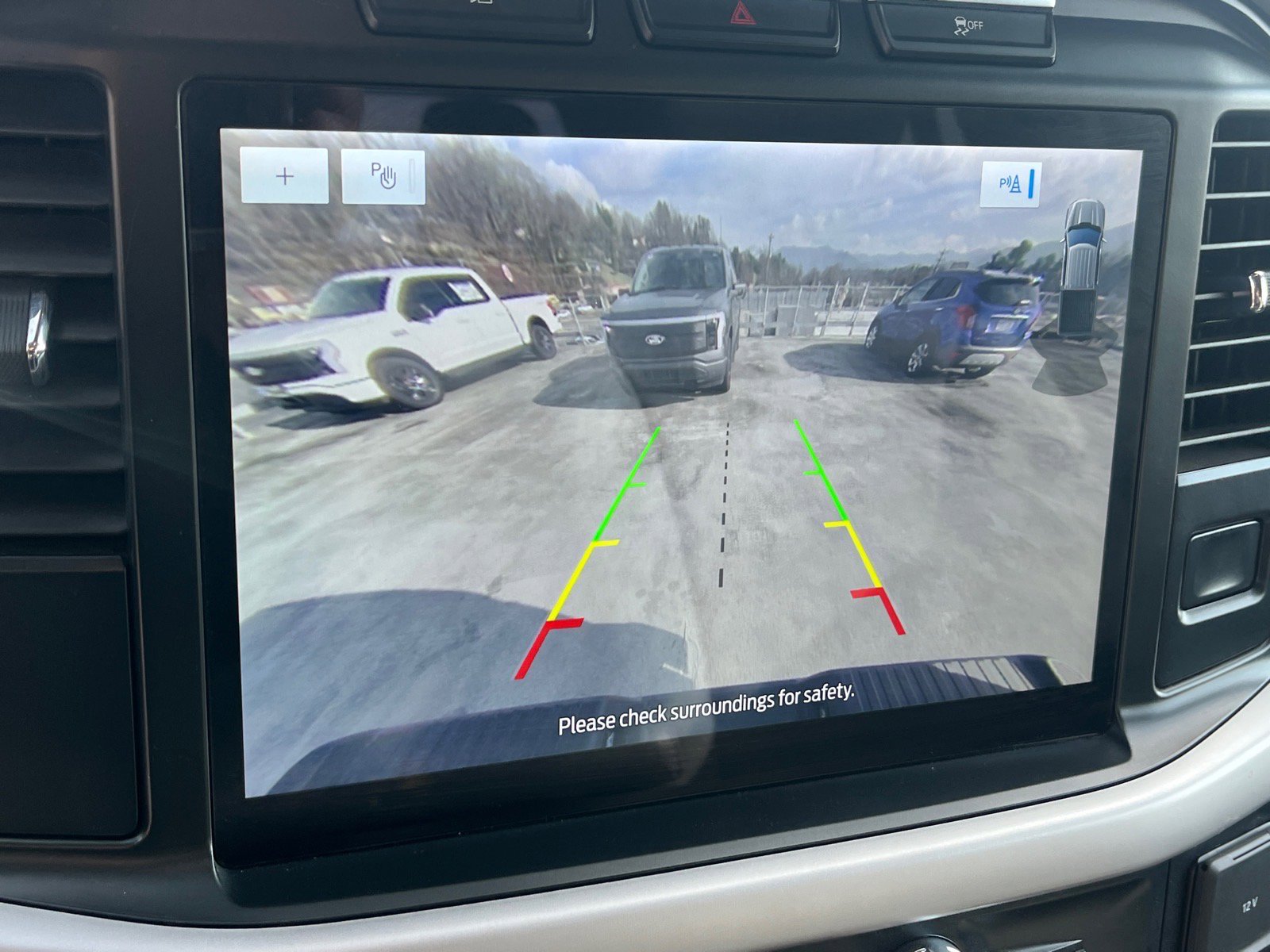 Certified 2023 Ford F150 XLT w/ Equipment Group 302A High image 11