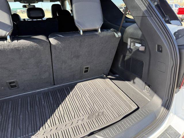 Certified 2022 Ford Explorer ST image 11