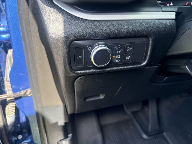 Certified 2021 Ford Explorer XLT RWD image 13
