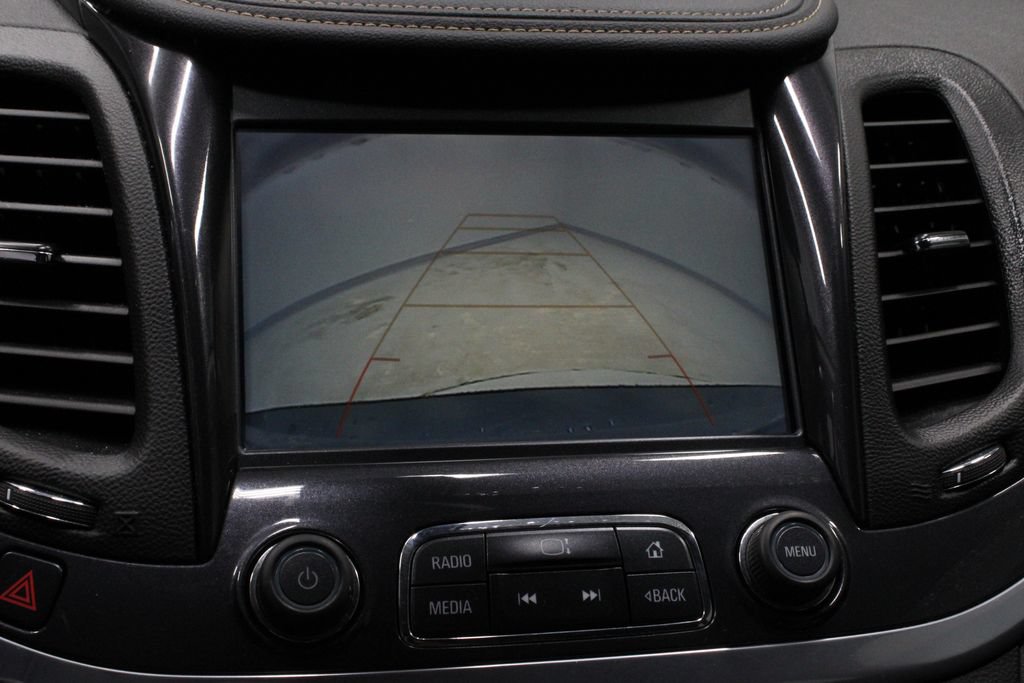 Used 2019 Chevrolet Impala LT FWD image 3