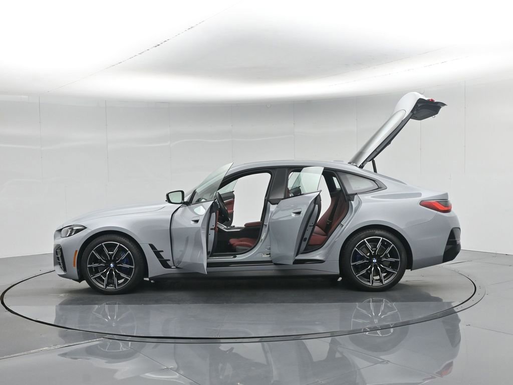 Used 2025 BMW i4 eDrive40 w/ M Sport Package image 58