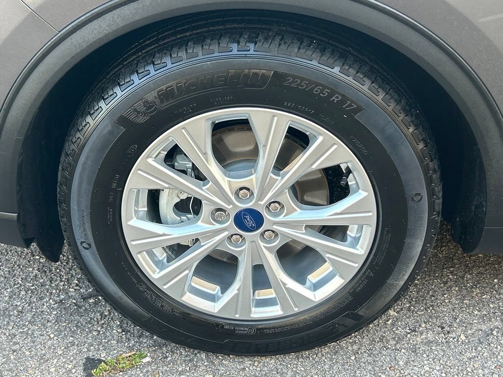 Certified 2023 Ford Escape Active FWD image 17