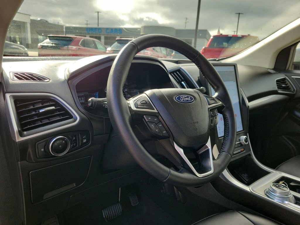 Certified 2024 Ford Edge SEL w/ Convenience Package AWD/4WD image 21