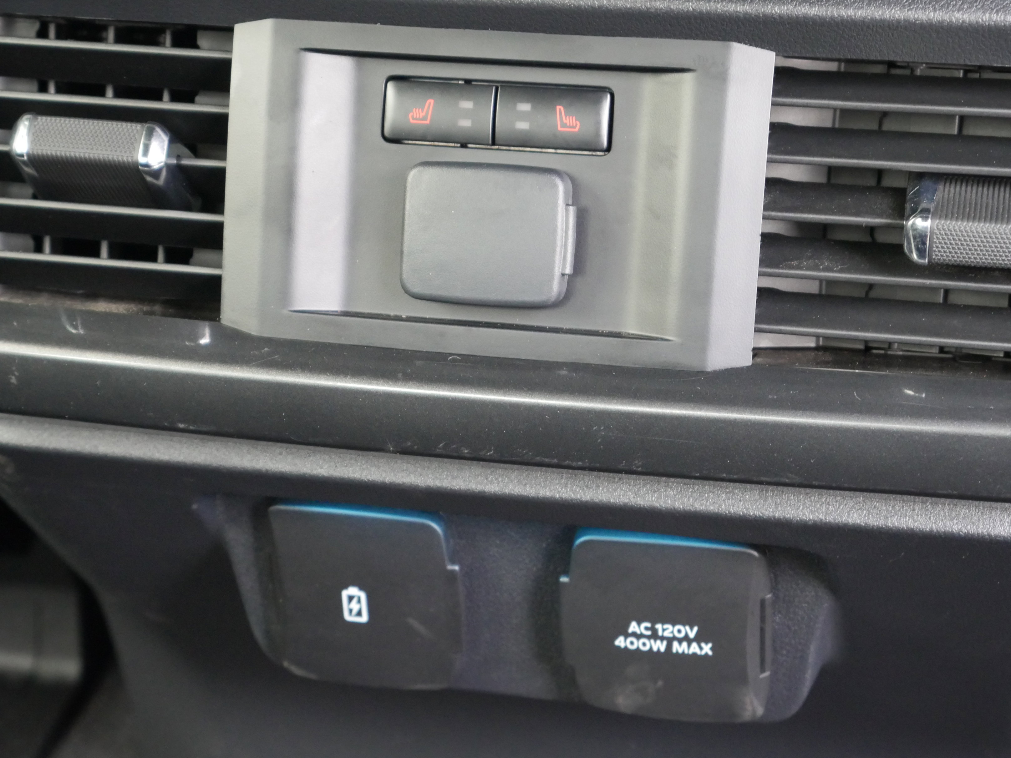 Certified 2023 Ford F150 Lariat w/ Equipment Group 502A High image 35