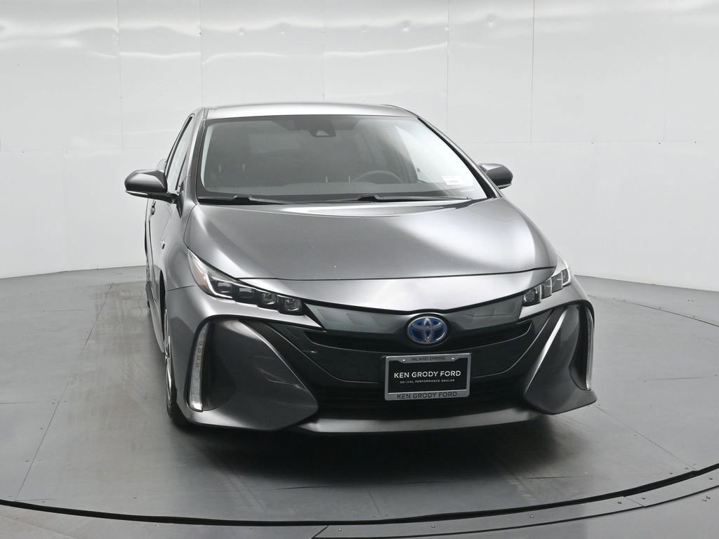 Used 2018 Toyota Prius Prime Plus image 7