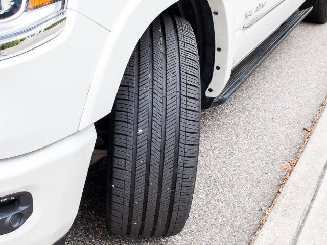 Used 2021 RAM 1500 Limited AWD/4WD image 9