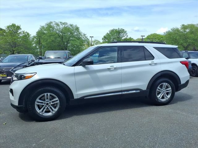 Certified 2020 Ford Explorer XLT w/ Comfort Package AWD/4WD image 8