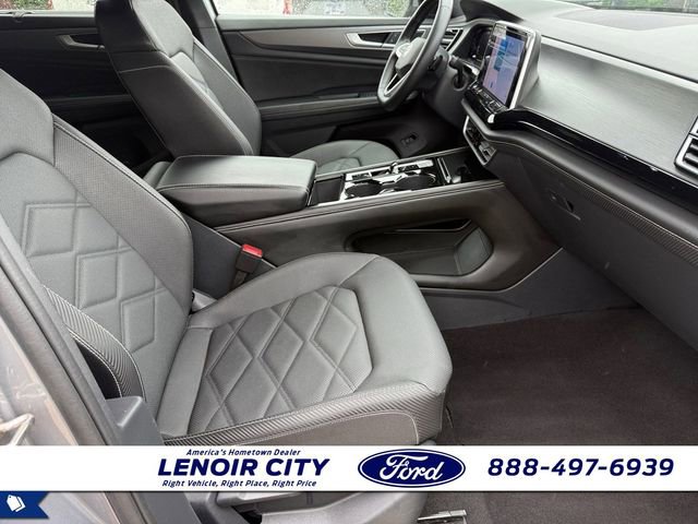 Used 2024 Volkswagen Atlas Cross Sport SE AWD/4WD image 9