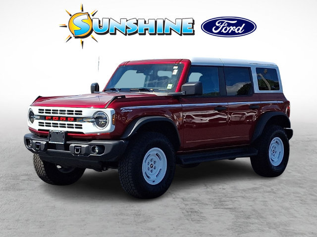 Certified 2025 Ford Bronco Heritage Edition AWD/4WD image 3
