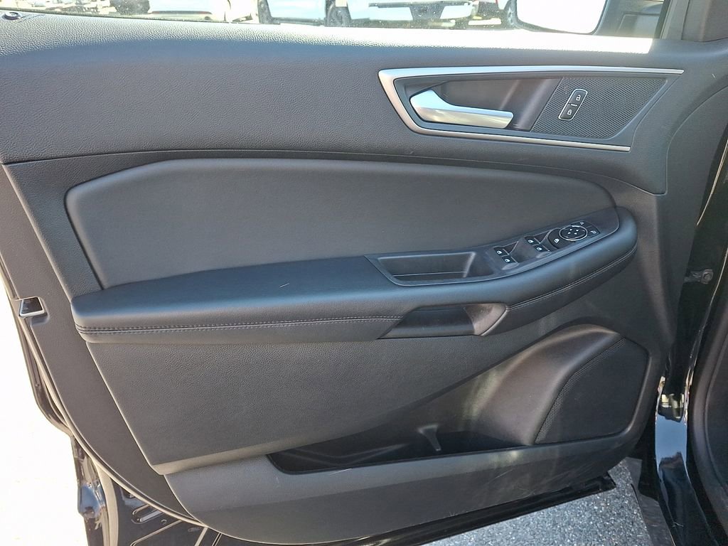 Certified 2024 Ford Edge SEL AWD/4WD image 12