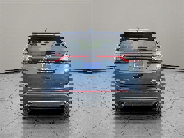 Certified 2018 Ford Edge SEL w/ Equipment Group 201A image 3