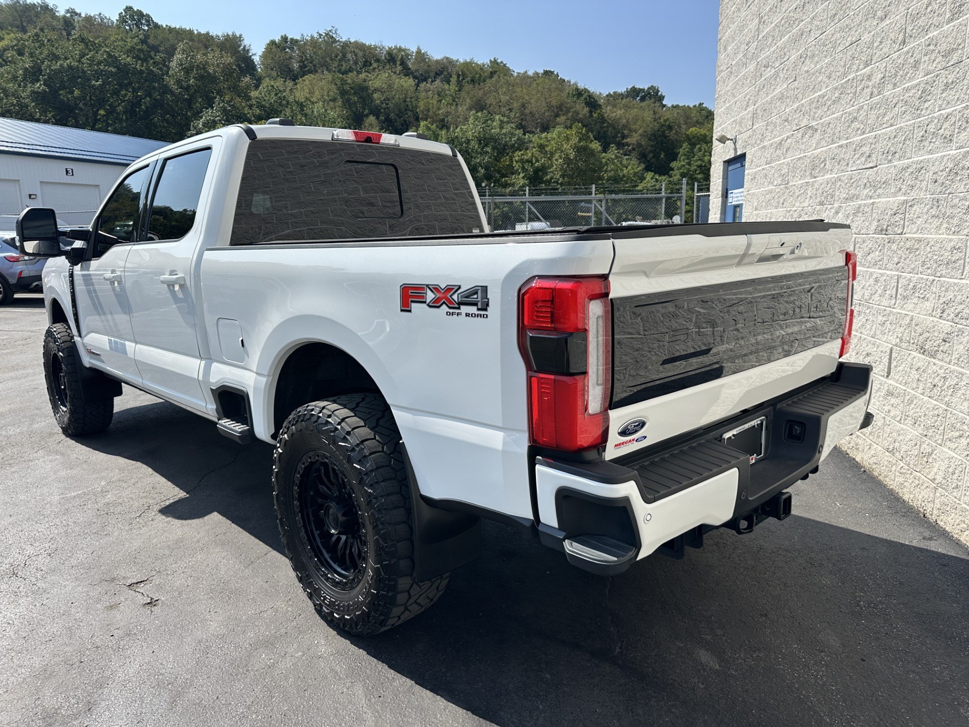 Certified 2026 Ford F250 Platinum AWD/4WD image 5