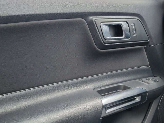 Certified 2019 Ford Mustang Coupe RWD image 37