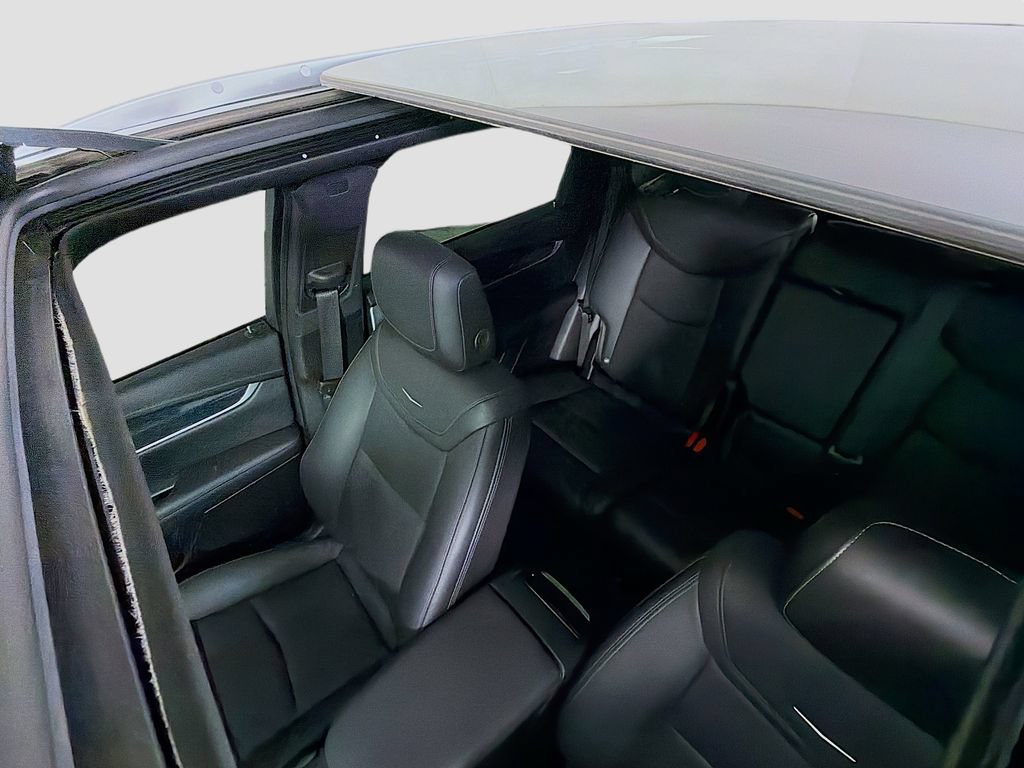 Used 2023 Cadillac XT5 Premium Luxury w/ Technology Package FWD image 17