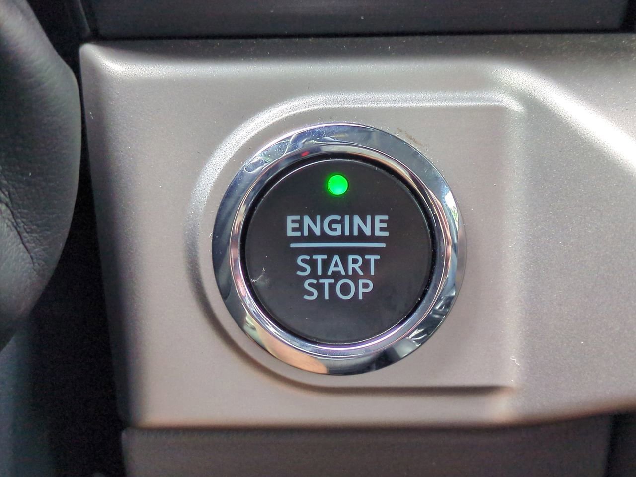 Certified 2022 Ford F150 XLT w/ Equipment Group 302A High image 26