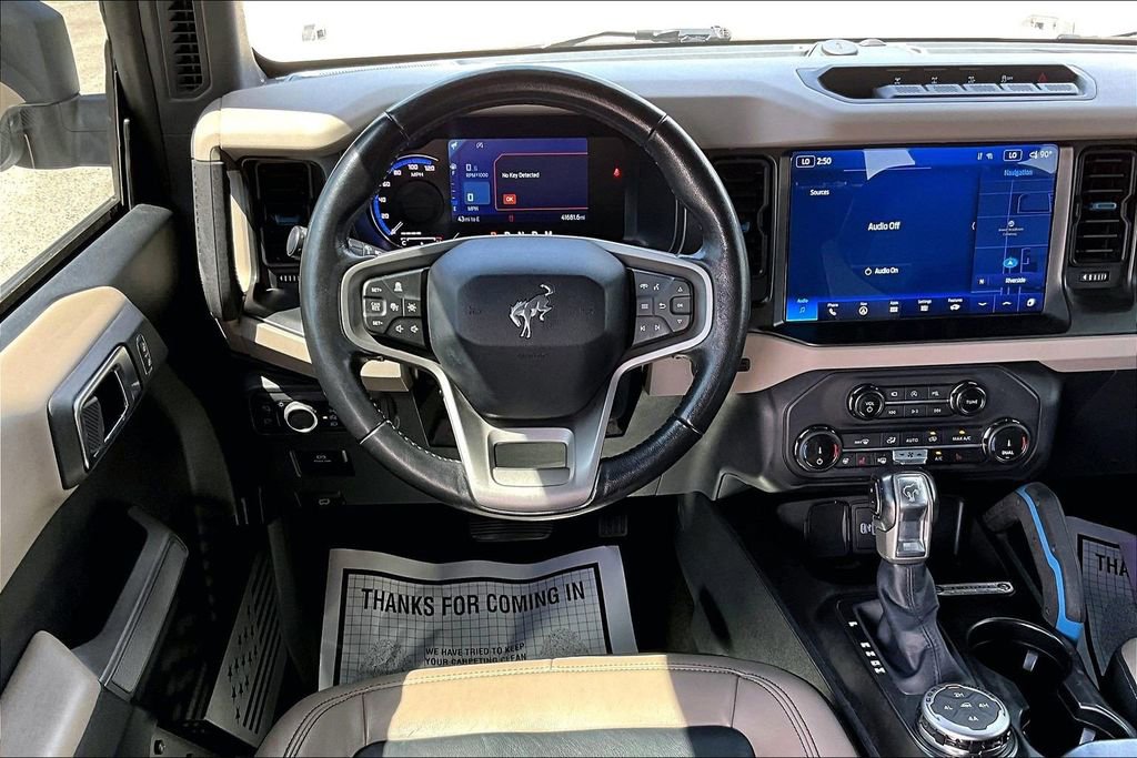 Certified 2022 Ford Bronco Wildtrak AWD/4WD image 5