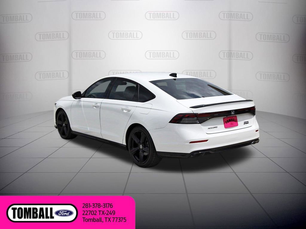 Used 2024 Honda Accord Sport image 5