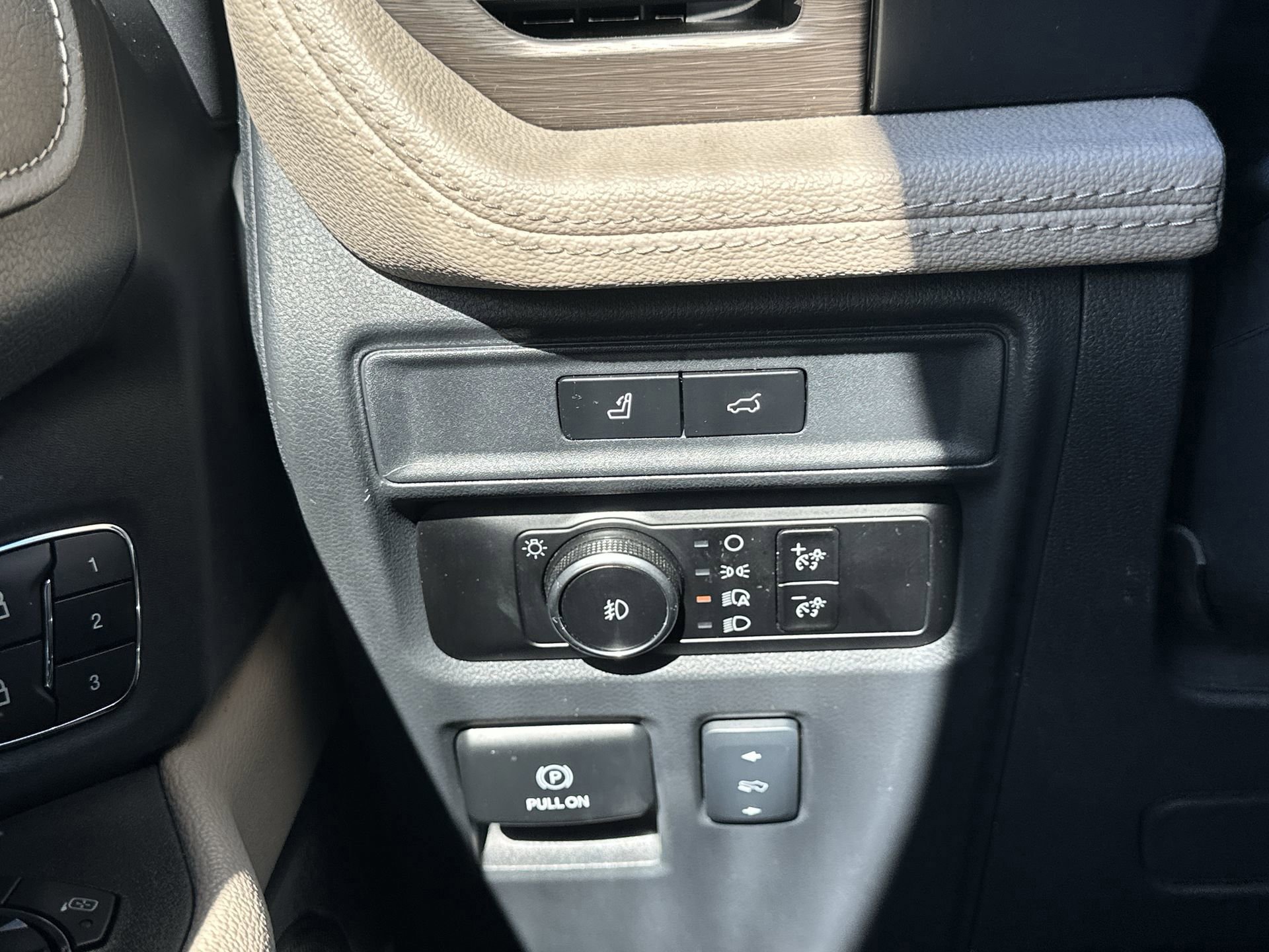 Certified 2024 Ford Expedition Max Limited image 60