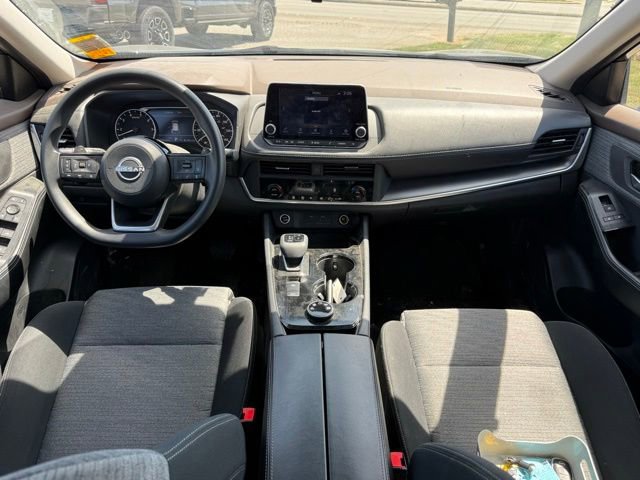 Used 2023 Nissan Rogue SV AWD/4WD image 17