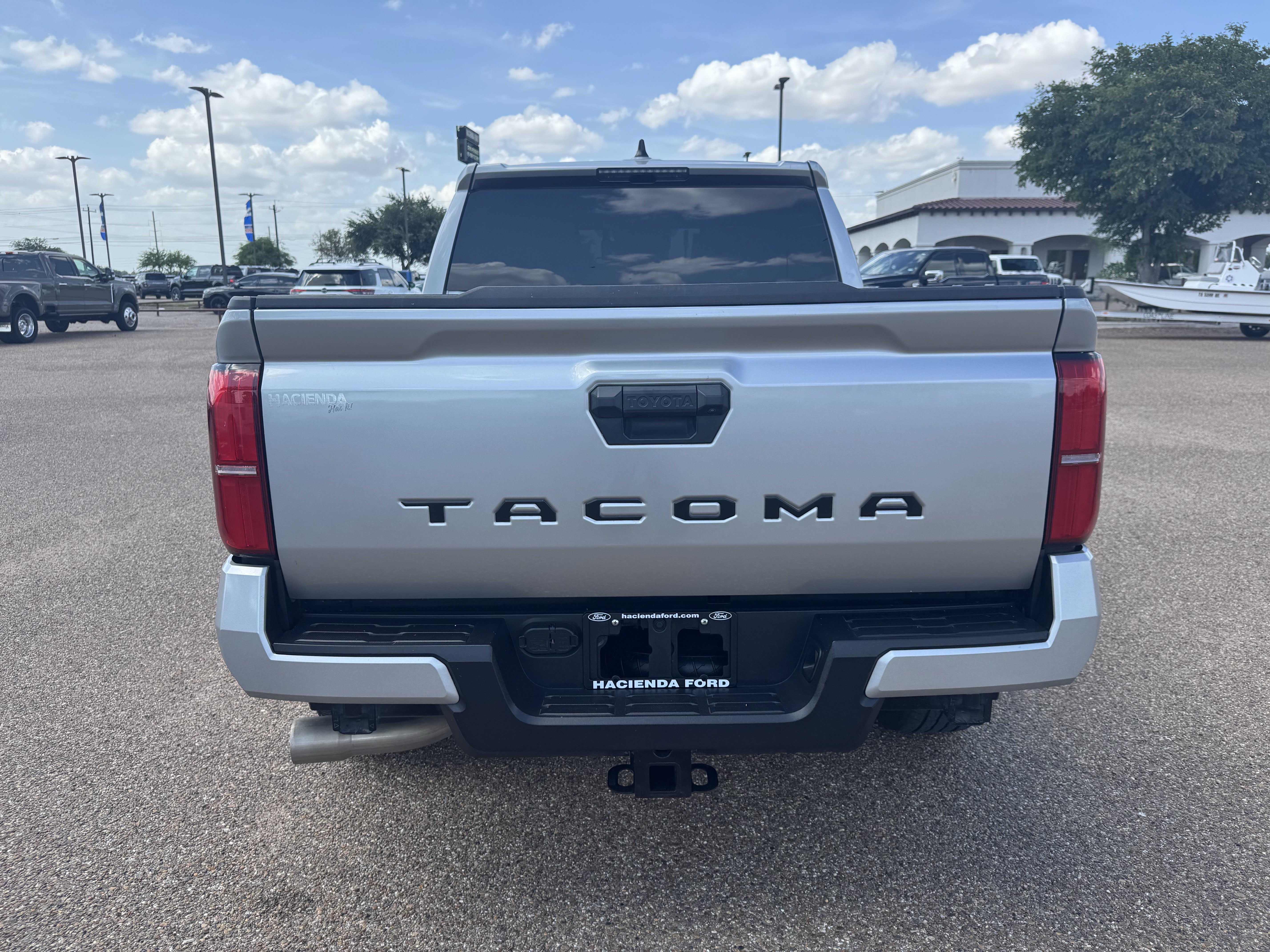 Used 2024 Toyota Tacoma TRD Sport RWD image 3