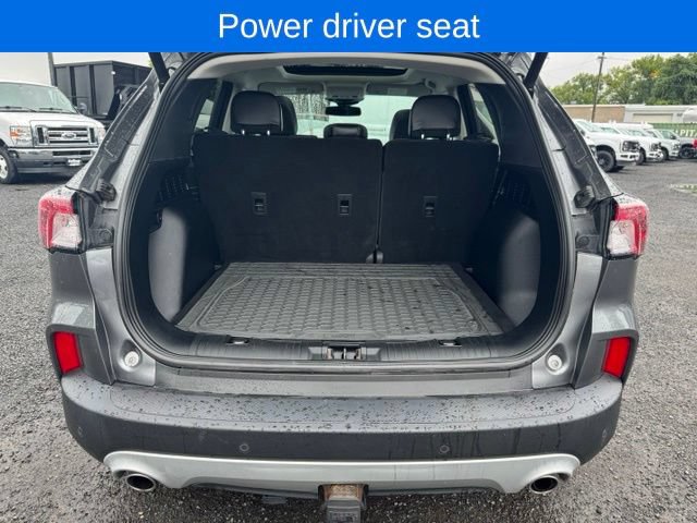 Certified 2022 Ford Escape Titanium w/ Class II Trailer Tow Package AWD/4WD image 26