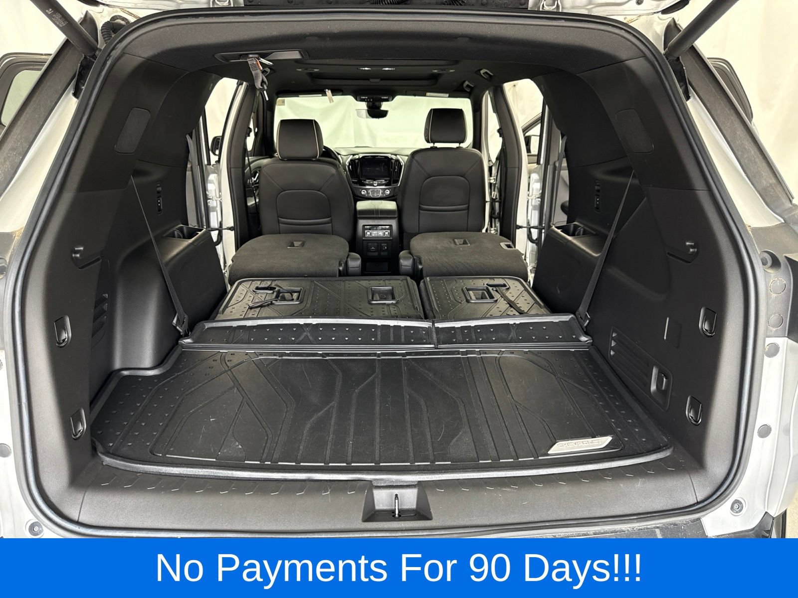 Used 2022 Chevrolet Traverse Premier w/ Redline Edition AWD/4WD image 43