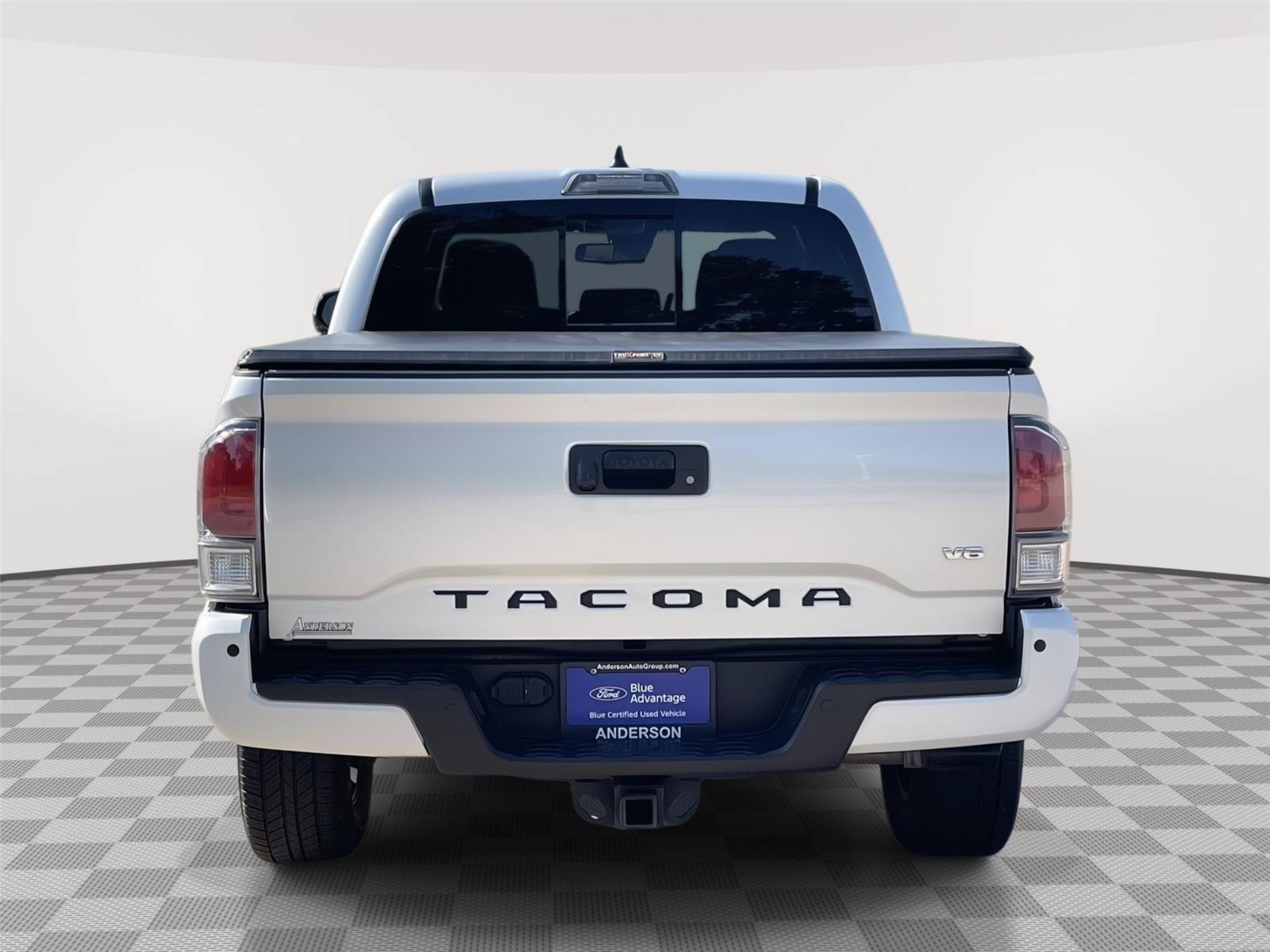 Used 2023 Toyota Tacoma TRD Sport w/ Technology Package AWD/4WD image 8