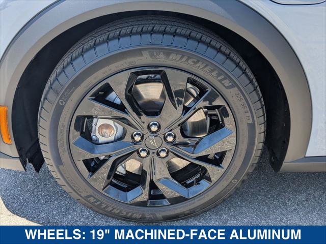 Certified 2024 Ford Mustang Mach-E Select RWD image 9
