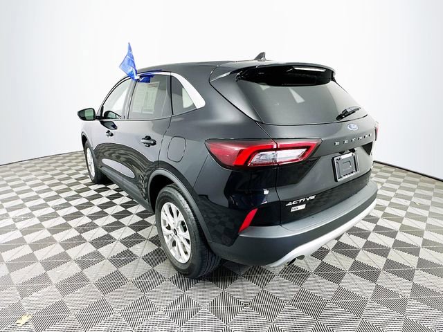 Certified 2023 Ford Escape Active AWD/4WD image 9