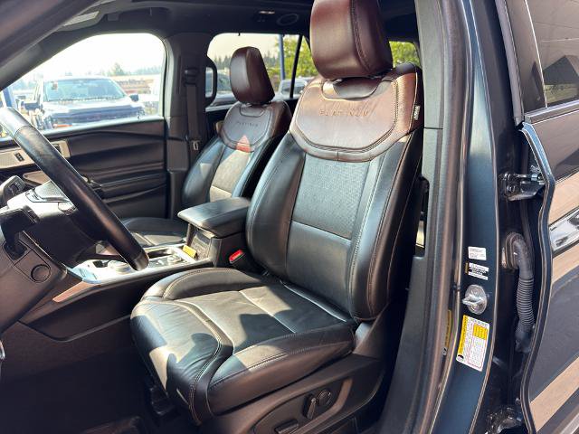 Certified 2023 Ford Explorer Platinum w/ Technology Package AWD/4WD image 20