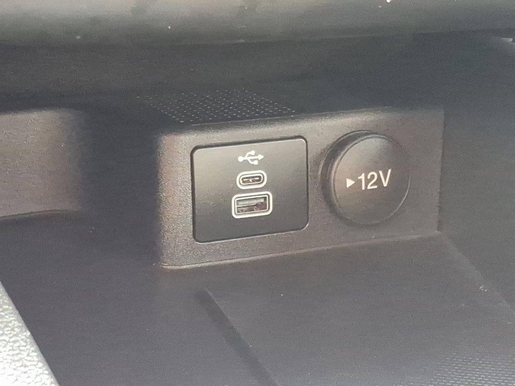 Certified 2025 Ford Escape Active FWD image 19