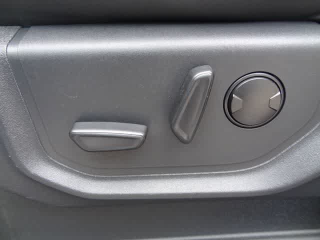 Certified 2024 Ford Expedition XLT AWD/4WD image 7