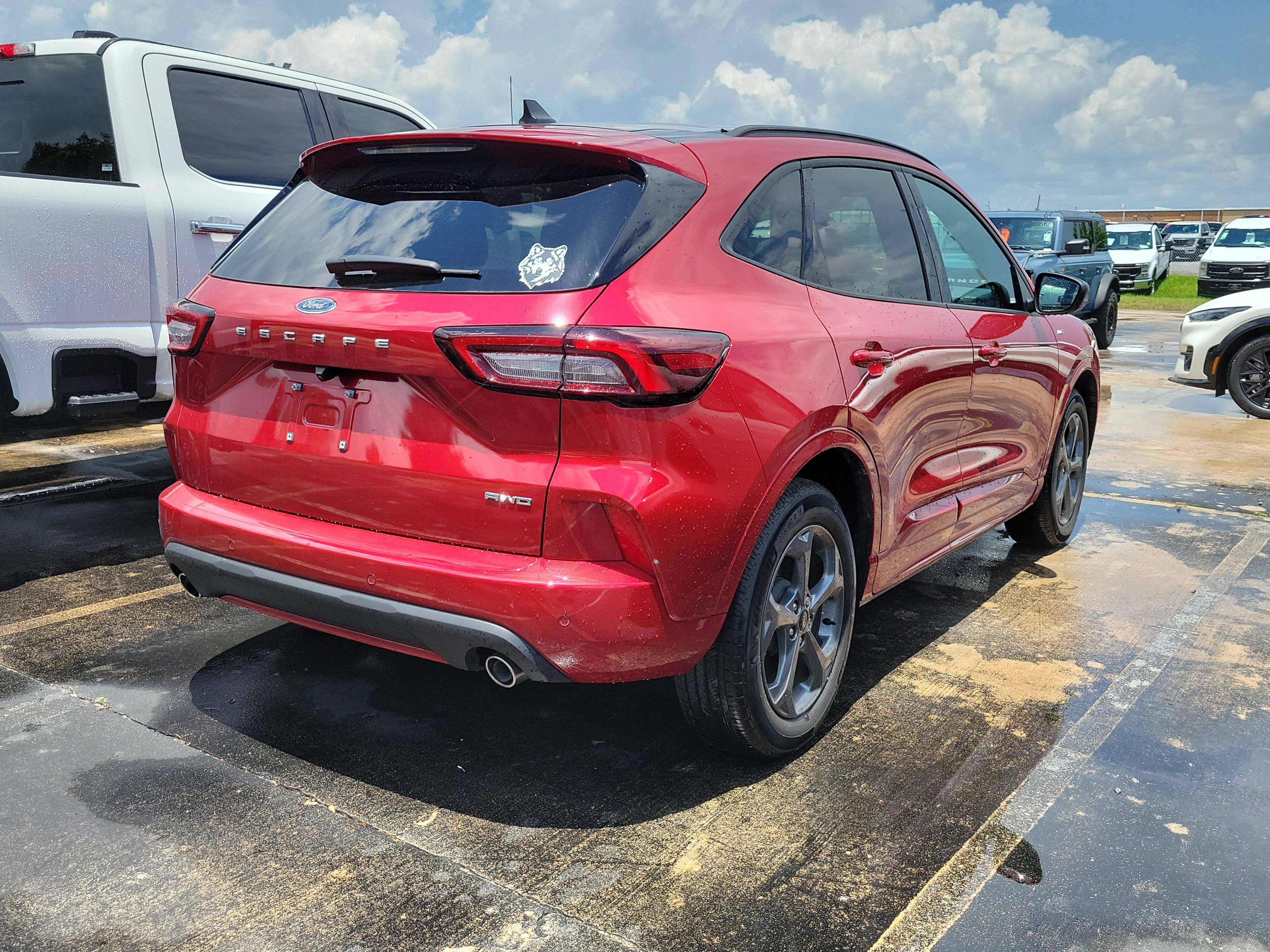 Certified 2024 Ford Escape ST-Line w/ Tech Pack #1 AWD/4WD image 5