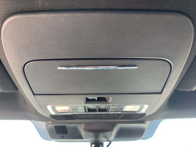 Certified 2023 Ford F150 Lariat w/ Equipment Group 502A High image 31