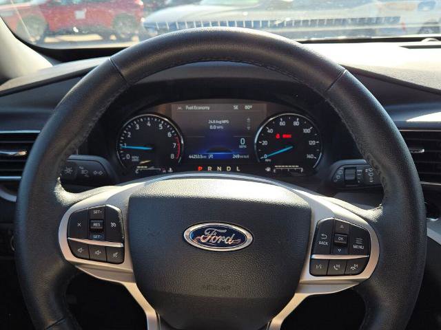 Certified 2024 Ford Explorer XLT w/ Equipment Group 202A image 33
