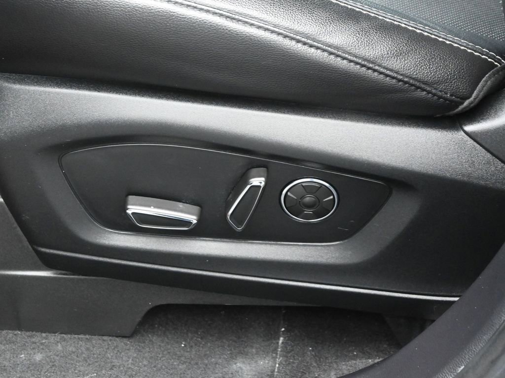 Certified 2020 Ford Explorer ST w/ ST Street Pack image 10