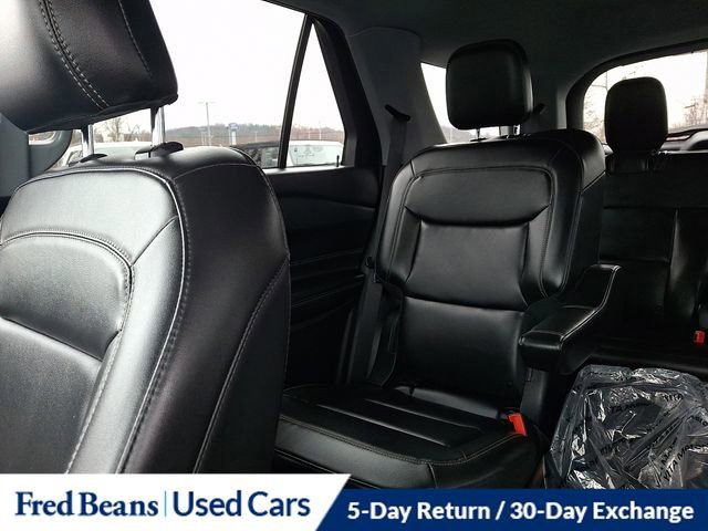 Certified 2023 Ford Explorer XLT w/ Equipment Group 202A image 17