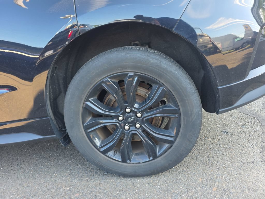Certified 2022 Ford Edge SE w/ Black Appearance Package AWD/4WD image 13