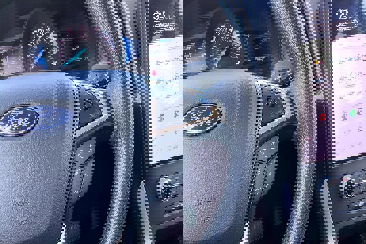 Certified 2024 Ford Edge SEL image 24