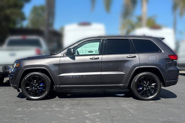 Used 2019 Jeep Grand Cherokee Altitude AWD/4WD image 37