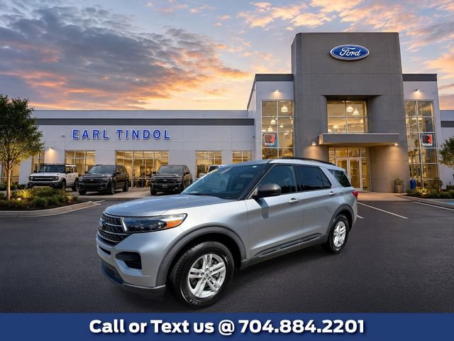 Certified 2021 Ford Explorer XLT RWD image 1