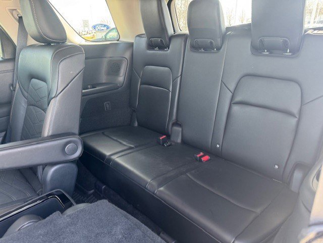 Used 2024 Nissan Pathfinder Platinum image 30