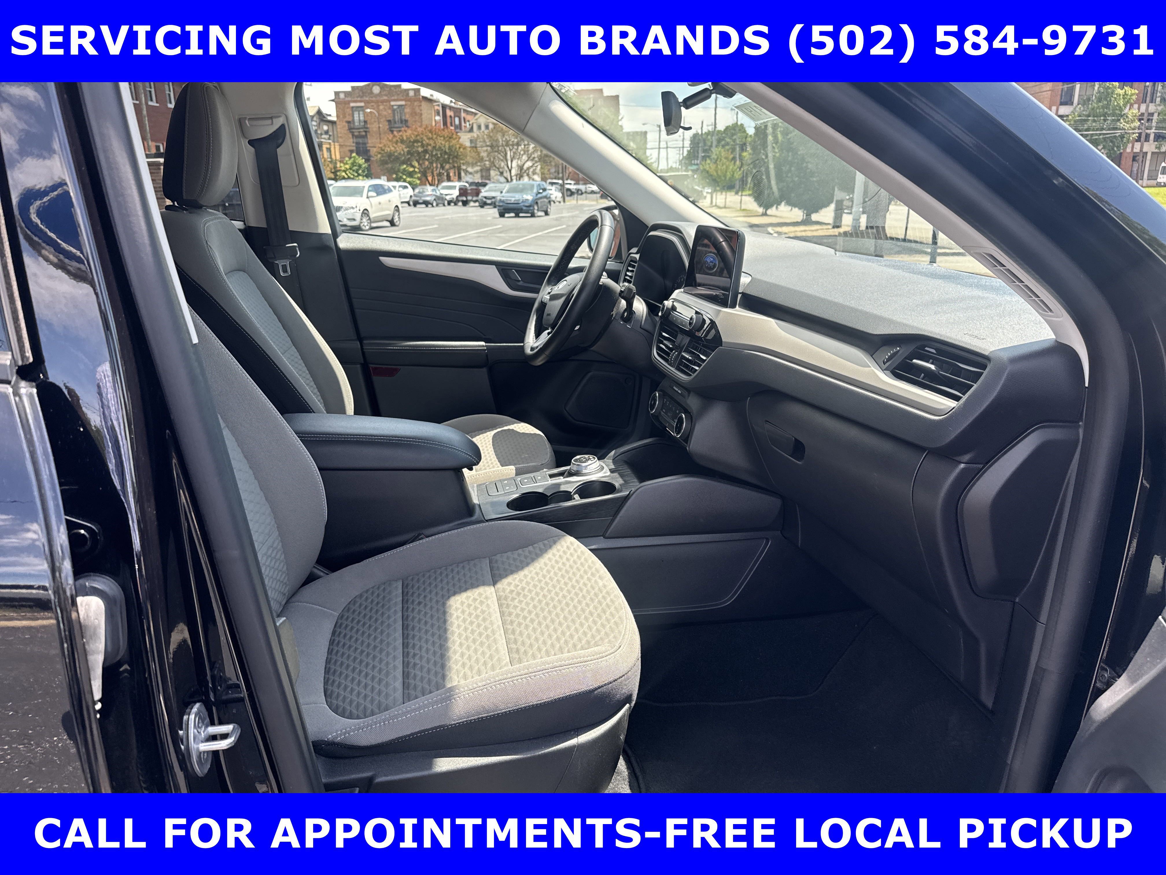 Certified 2022 Ford Escape SE w/ Cold Weather Package image 19