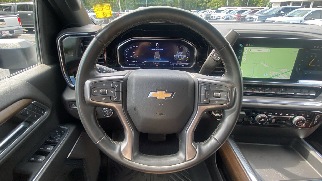 Used 2025 Chevrolet Silverado 3500 High Country w/ High Country Premium Package AWD/4WD image 22