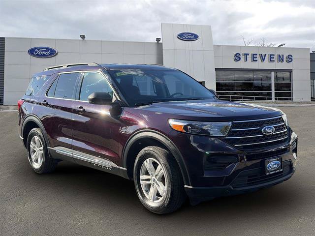 Certified 2023 Ford Explorer XLT AWD/4WD image 2