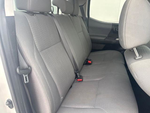 Used 2017 Toyota Tacoma SR5 w/ Tow Package RWD image 27