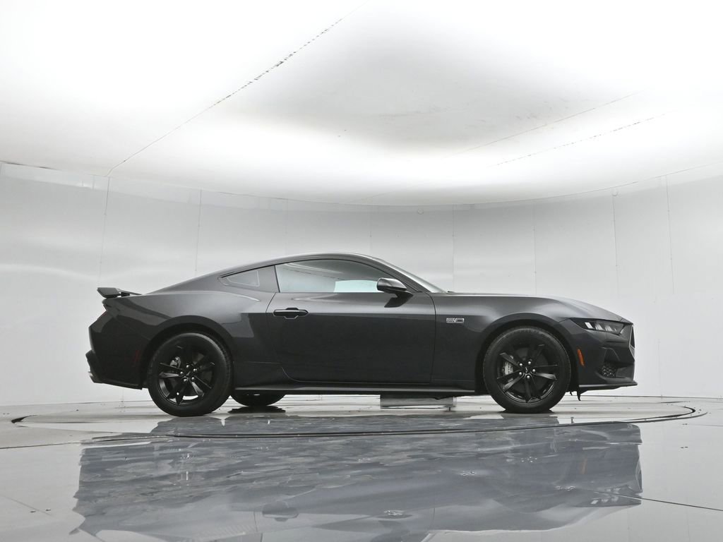 Certified 2024 Ford Mustang GT RWD image 10