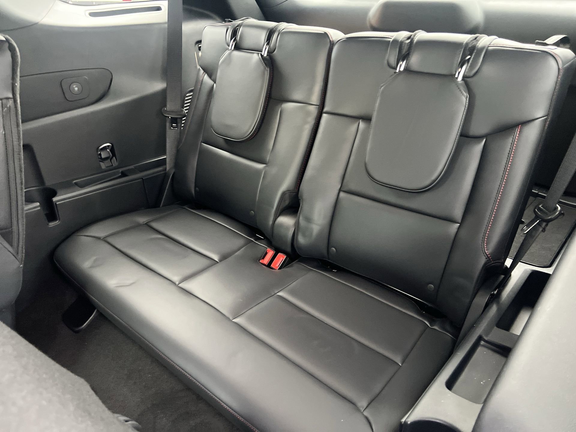 Certified 2025 Ford Explorer ST w/ Sun And Sound Package image 26