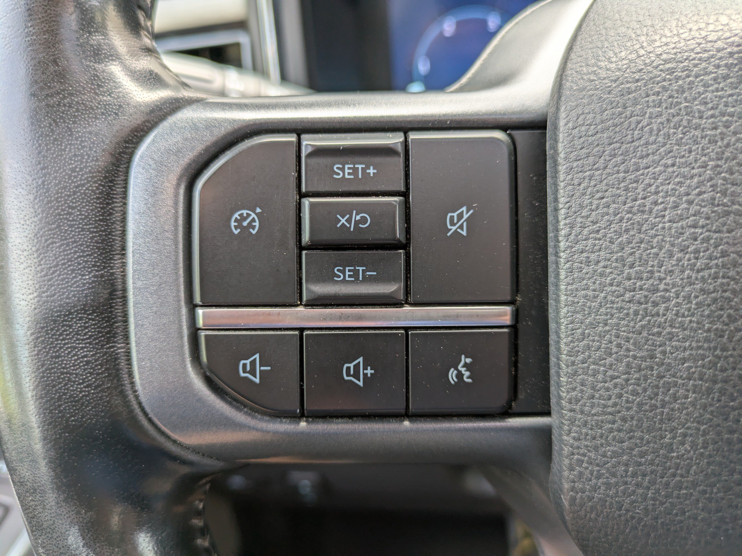 Certified 2023 Ford F250 Lariat w/ Sport Appearance Package AWD/4WD image 23